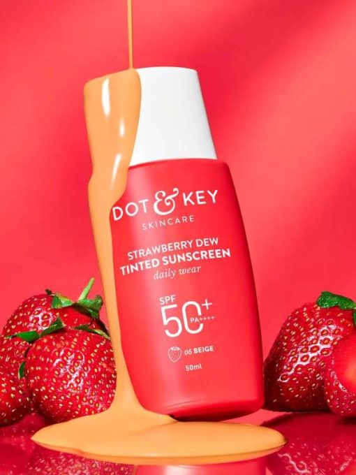 Dot & Key Strawberry Dew Tinted Sunscreen - BEIGE SPF50+ PA++++ (50ml)