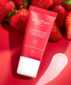Dot & Key Strawberry Dew In The Spotlight Strobe Cream (30ml)