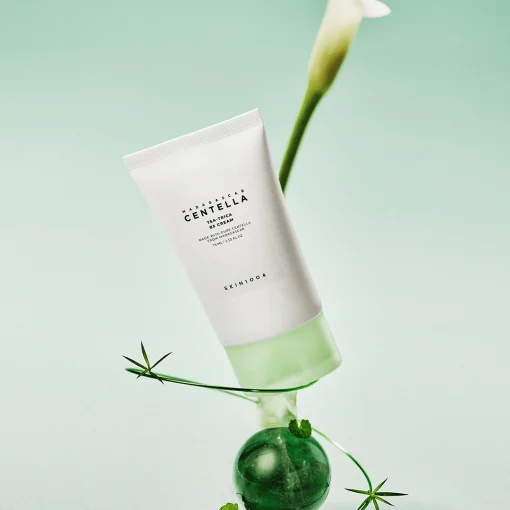 SKIN1004 Madagascar Centella Tea-Trica B5 Cream - Image 3