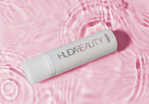 HUDA BEAUTY Glow Coco Hydrating Mist - Image 2
