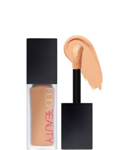 Huda Beauty FauxFilter Luminous Matte Concealer concealer