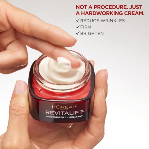 Loreal Paris Revitalift Triple Powder Anti Aging Moisturizer