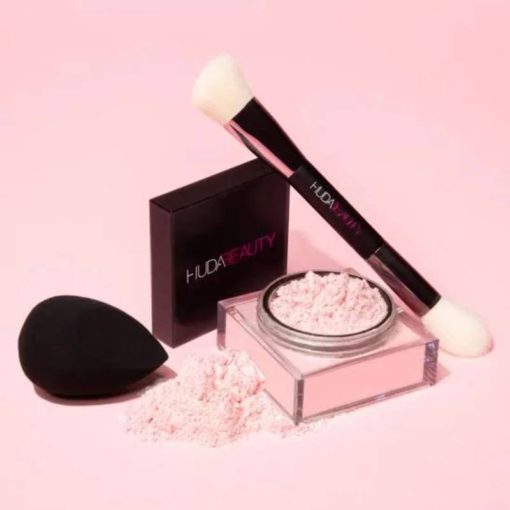 Huda Beauty Easy Bake Loose Baking & Setting Powder - Image 1