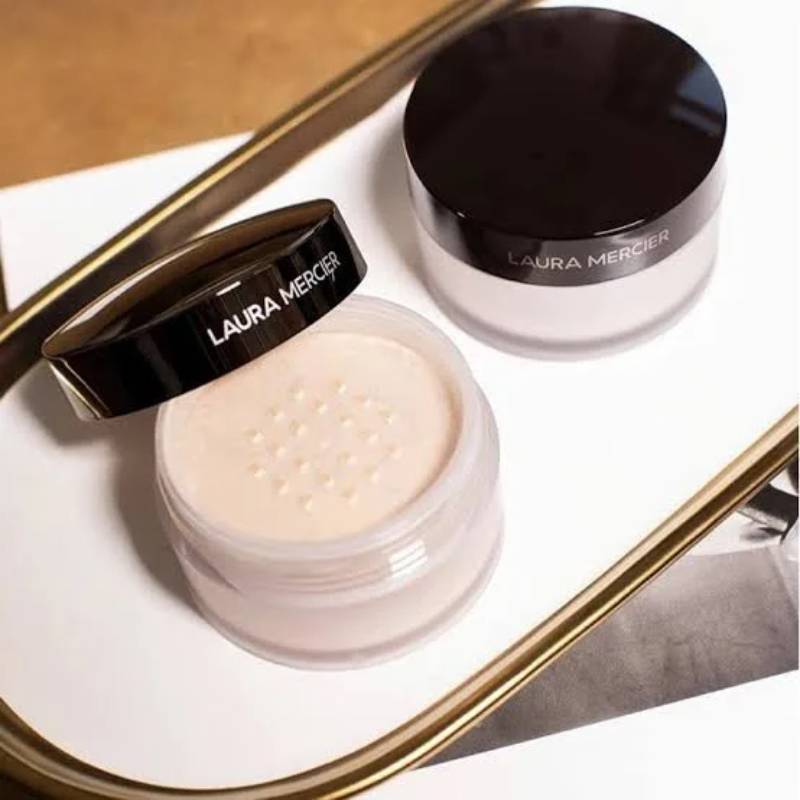 New Project (9) Laura Mercier Translucent Loose Setting Powder - Image 4
