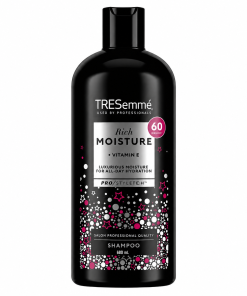 Tresemme Rich Moisture + Vitamin E Shampoo 680ml