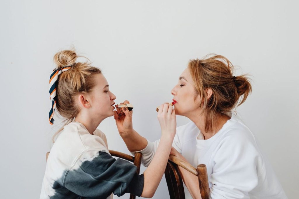 What Is Lipstick? A Complete Guide To Lip Makeup 2 Types of Lipstick